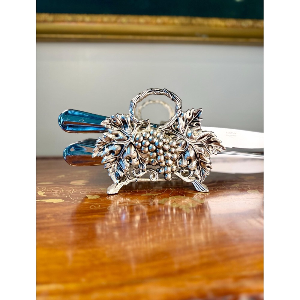 Vintage Godinger Silver Plate Knife Holder • Grapevine Table Caddy